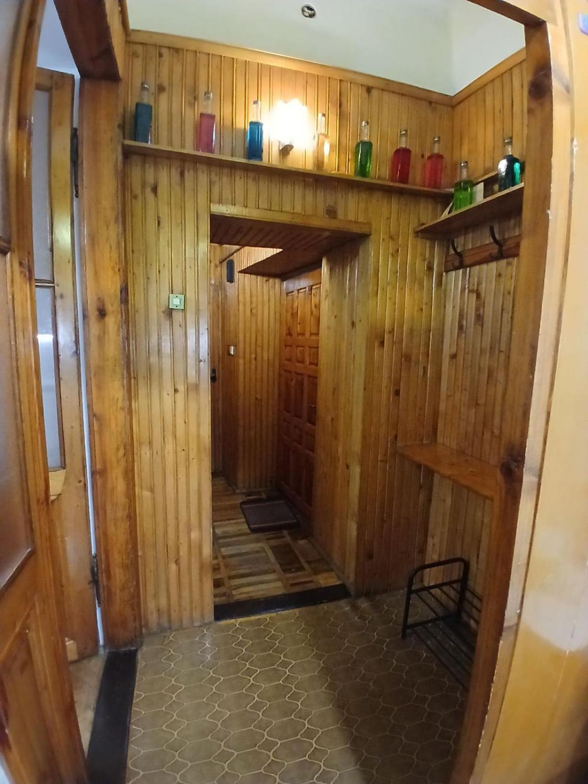 Бюджетная Квартира На Леси Украинки Lviv Buitenkant foto